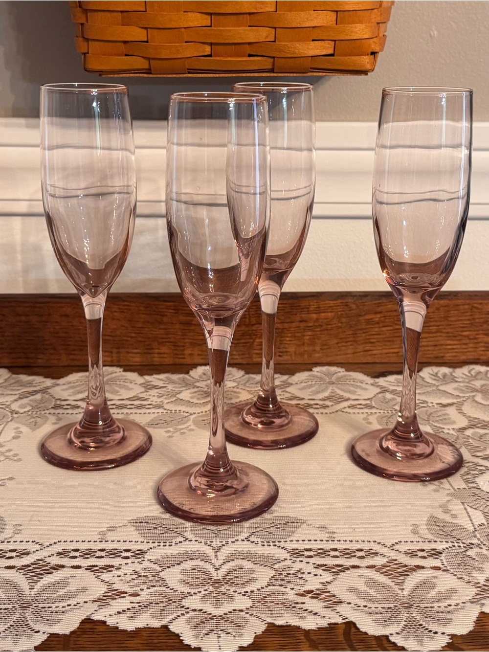 Elegant Pink Champagne Flutes - Set of 4